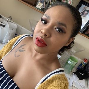 Meet your Posher, Tonay